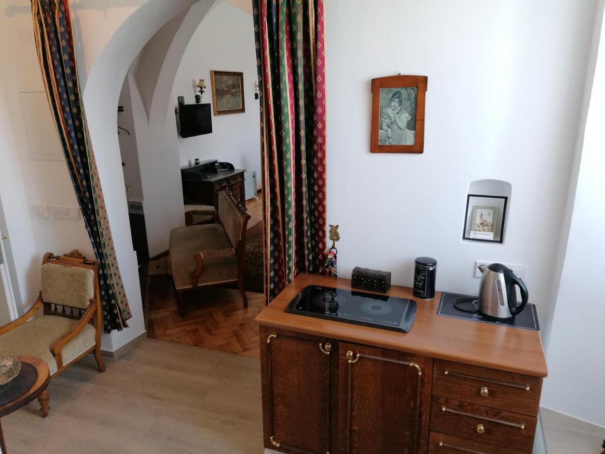 Gothic House Apartments Kremnica Exteriör bild